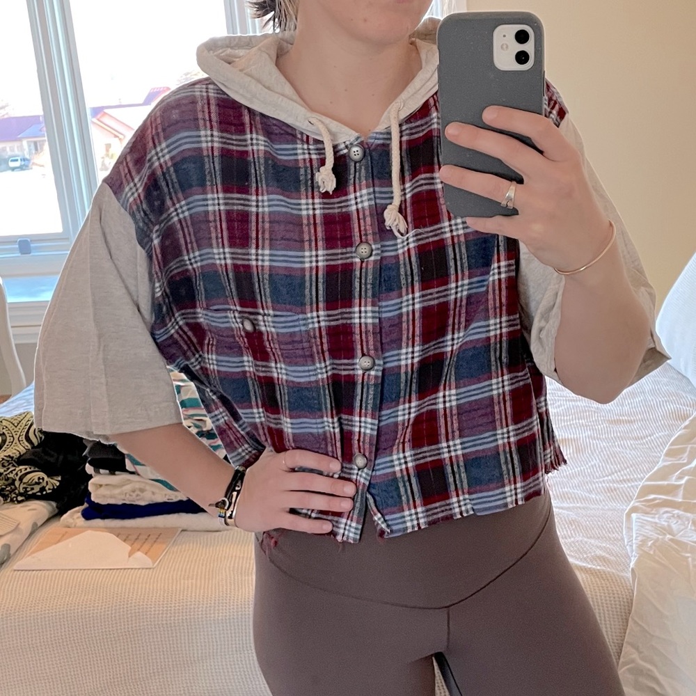 NWOT Cropped Flannel Hoodie